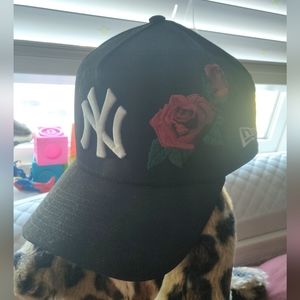 New Era Rose Accent Yankees Hat